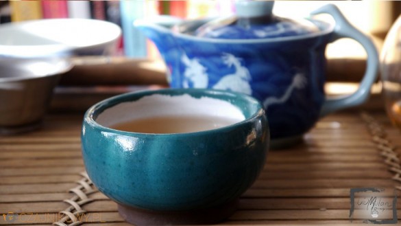Yunnan Golden Jade. Połączenie złota z jadeitem